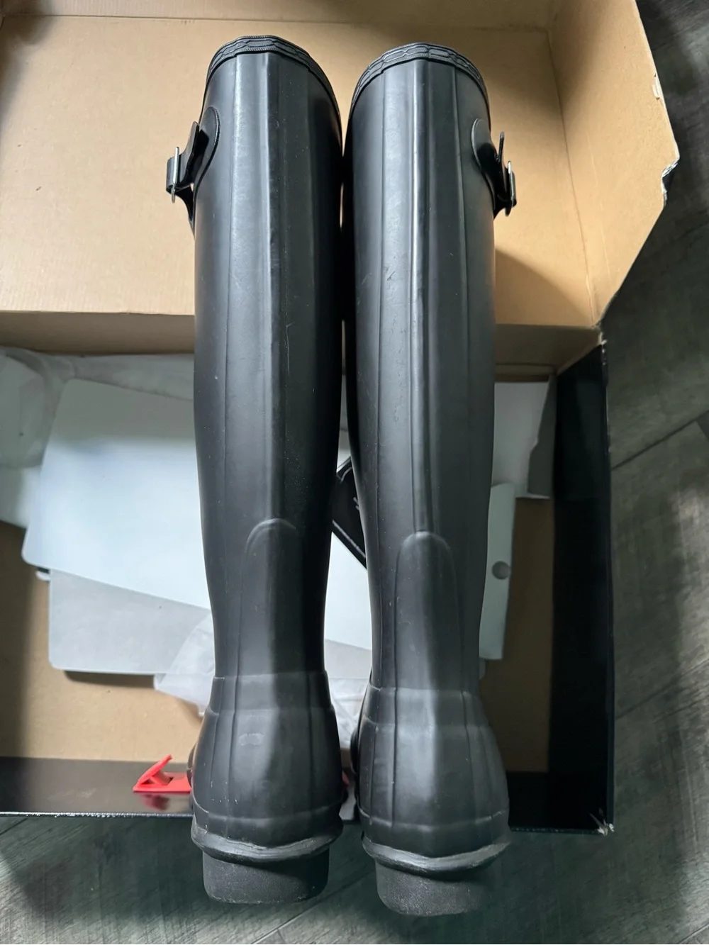 Tall Hunter Rain Boots Size 8M